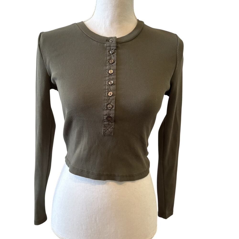 House of Harlow 1960 Cropped Ribbed Henley Shirt Olive Green S